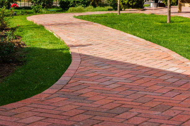 Best Professional Driveway Pavers  in Vilge St George, LA